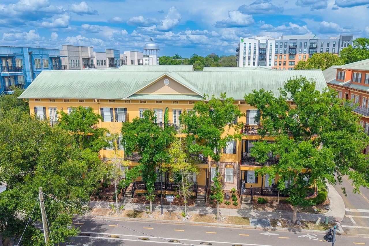 325 NW 14th St. #205, Gainesville, FL 32603