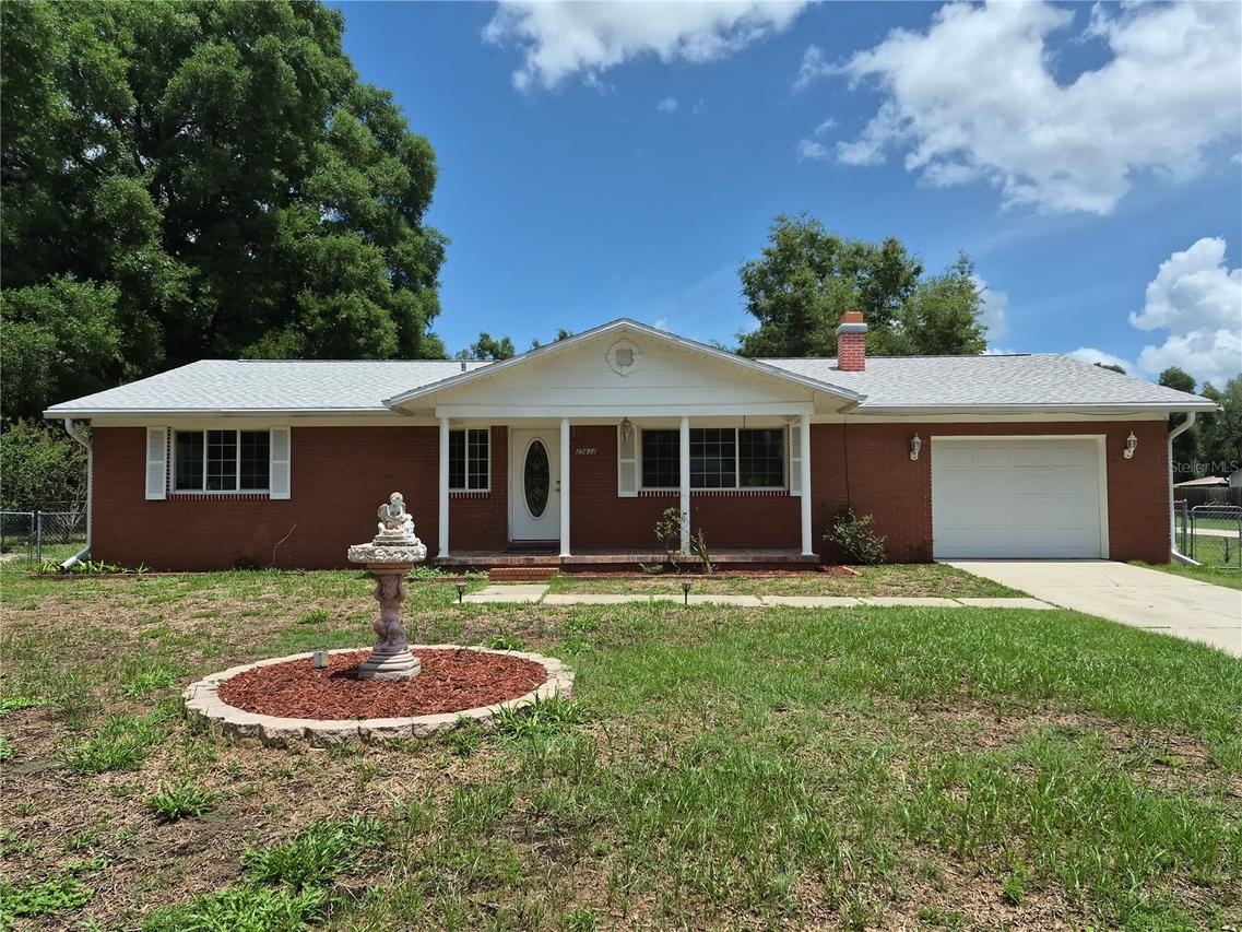 25632 SW 19th Ave., Newberry, FL 32669
