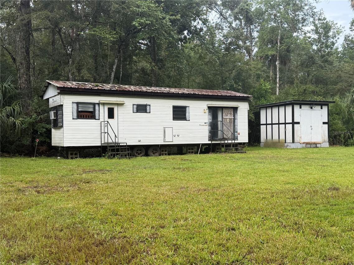 17850 SE 32nd Ter., Inglis, FL 34449