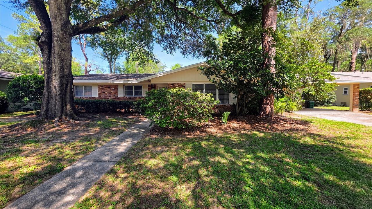 301 NW 30th St., Gainesville, FL 32607