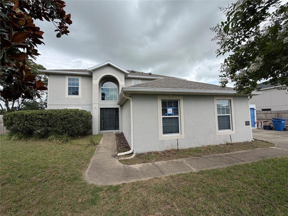 23084 NW 11th Rd., Newberry, FL 32669
