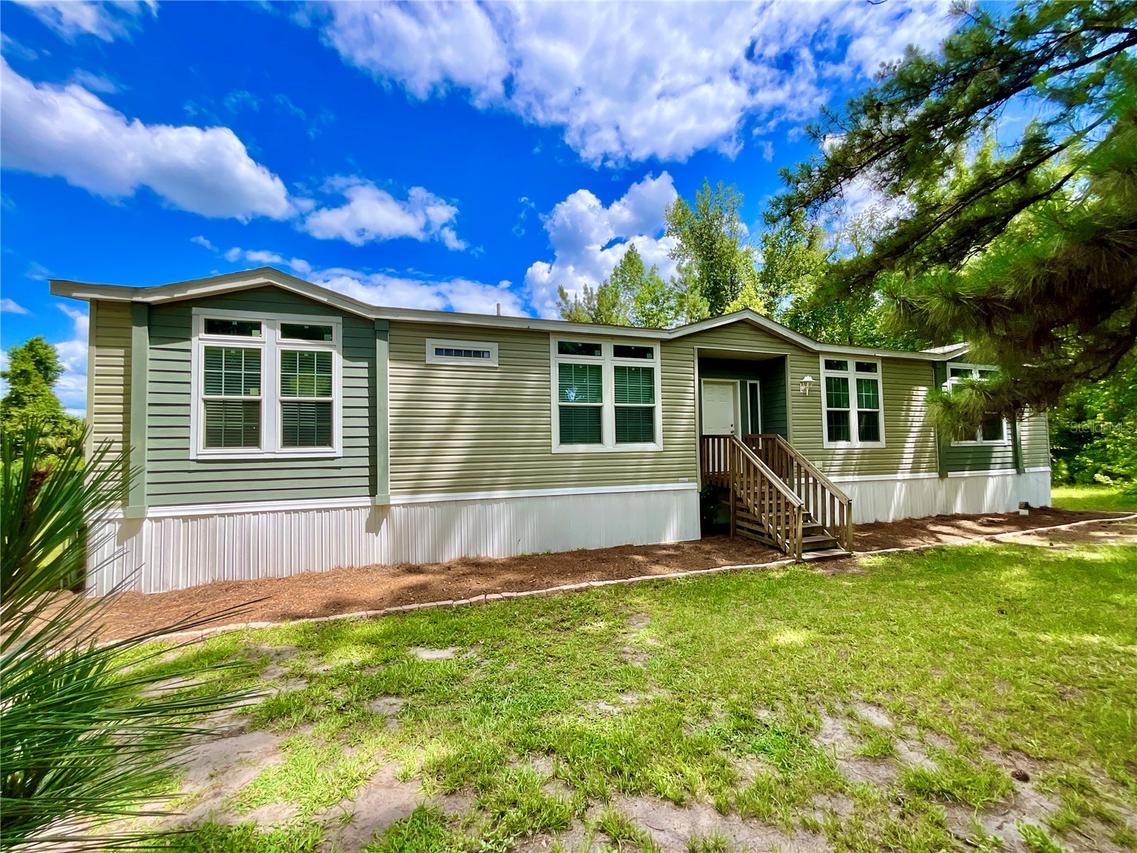 122 Tanner Rd., Florahome, FL 32140
