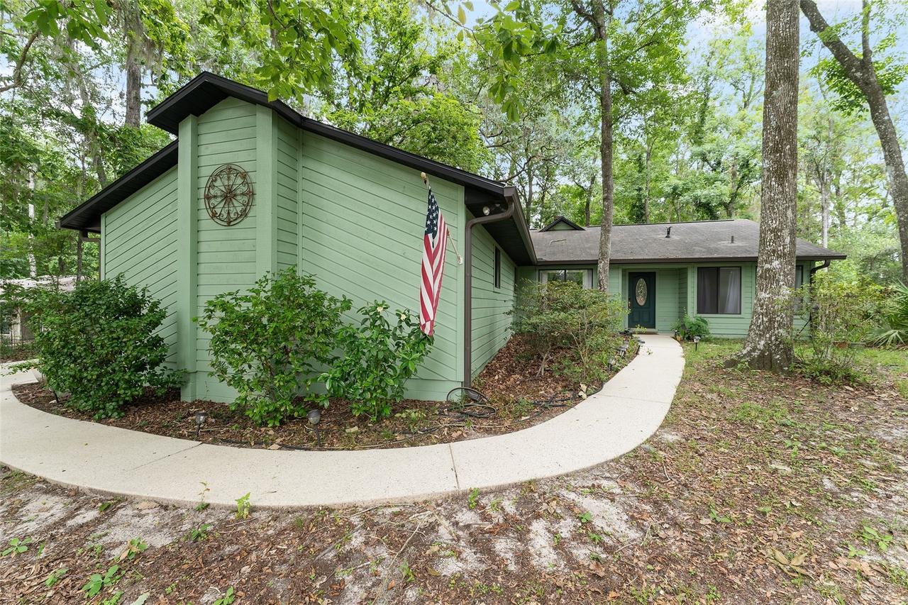 7027 NW 51st Ter., Gainesville, FL 32653