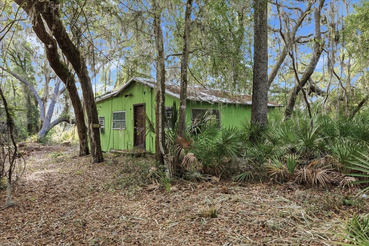 138 Hutchinson Ln., Hawthorne, FL 32640