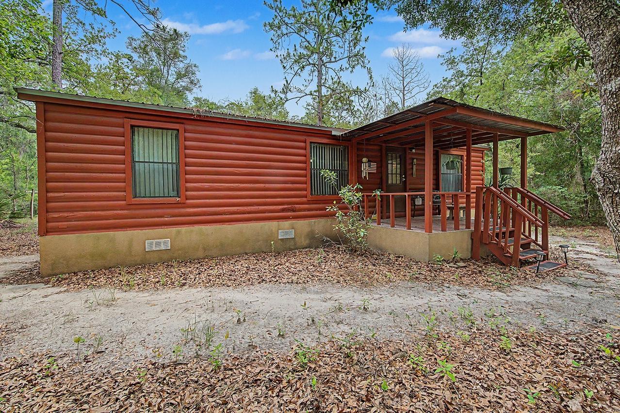 550 NW 73rd Way, Bell, FL 32619