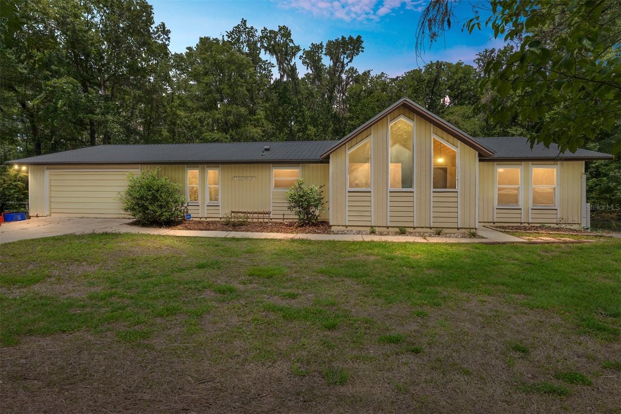 813 SW 99th St., Gainesville, FL 32607