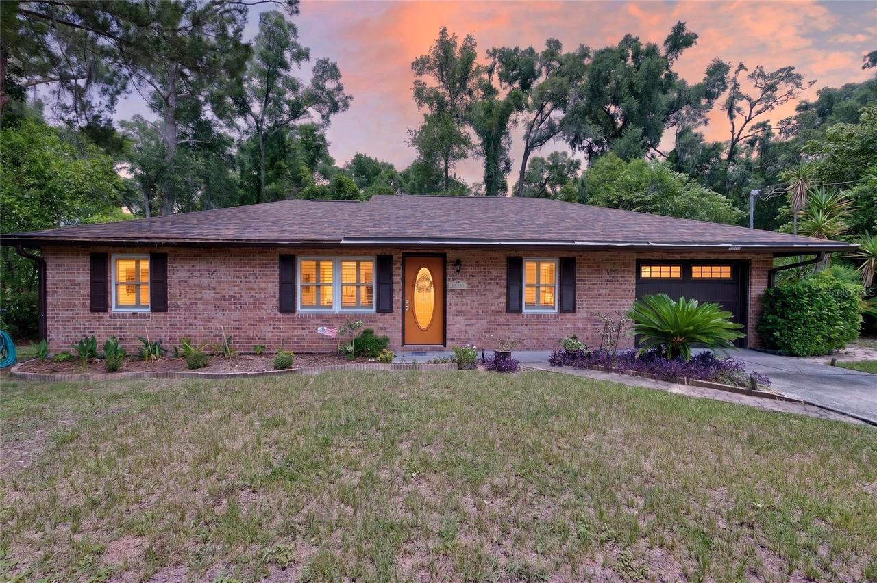 26714 NW 3rd Pl., Newberry, FL 32669