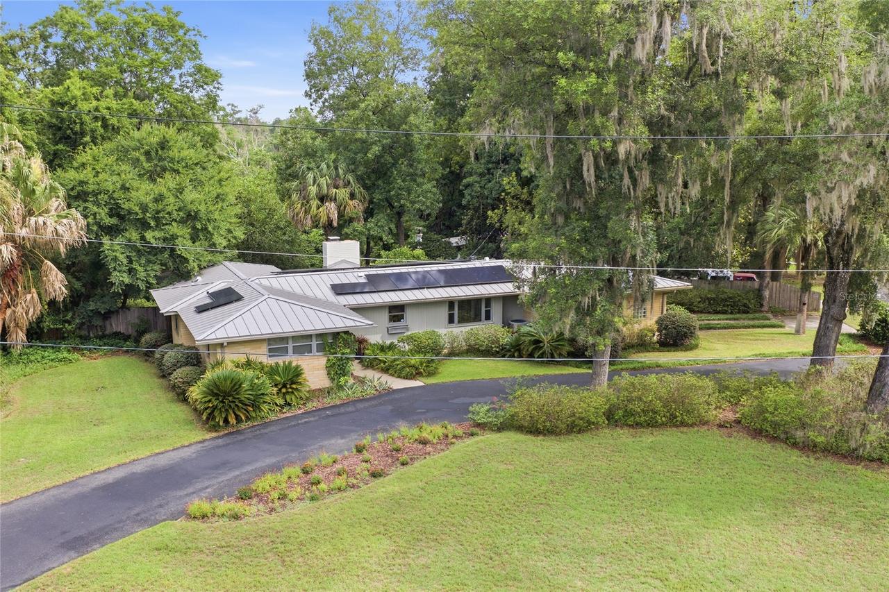 2006 NW 14th Ave., Gainesville, FL 32605