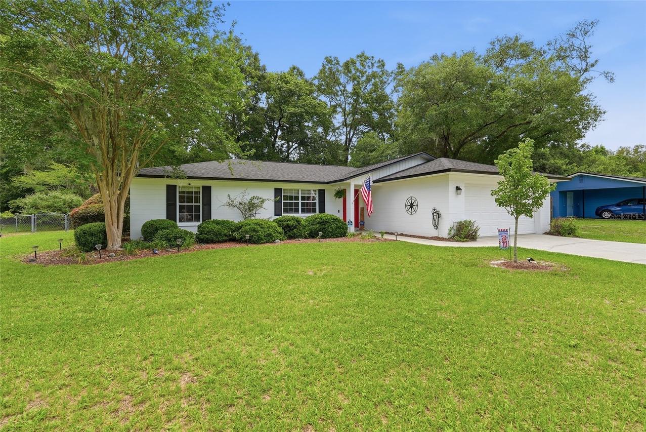 18145 NW 250th Ter., High Springs, FL 32643