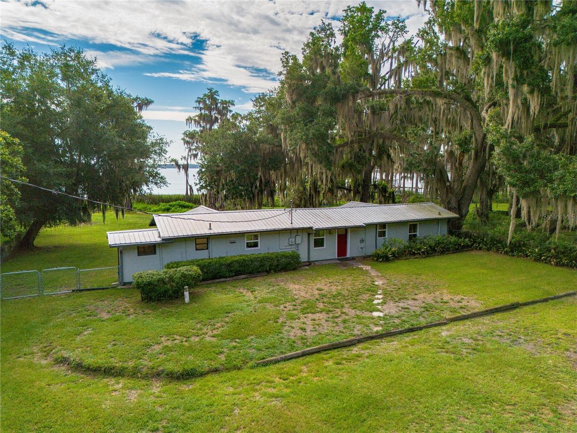 7521 NE 222nd St., Melrose, FL 32666