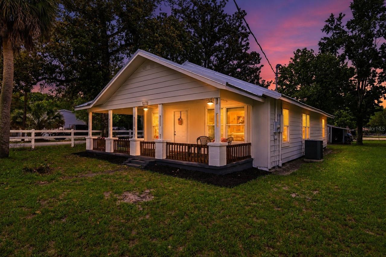 5570 Navarre Ave., Hampton, FL 32044