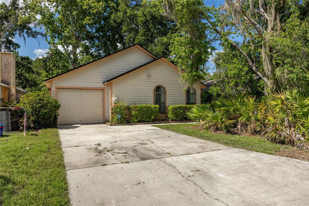 2951 SW 40th Ave., Gainesville, FL 32608