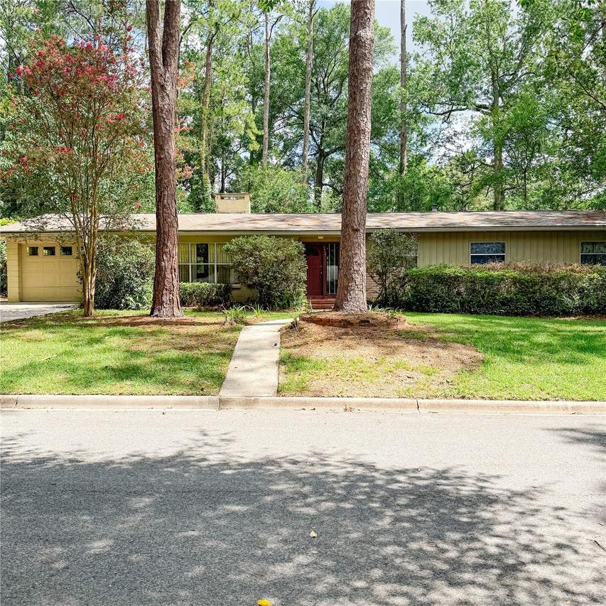3448 NW 11th Ave., Gainesville, FL 32605