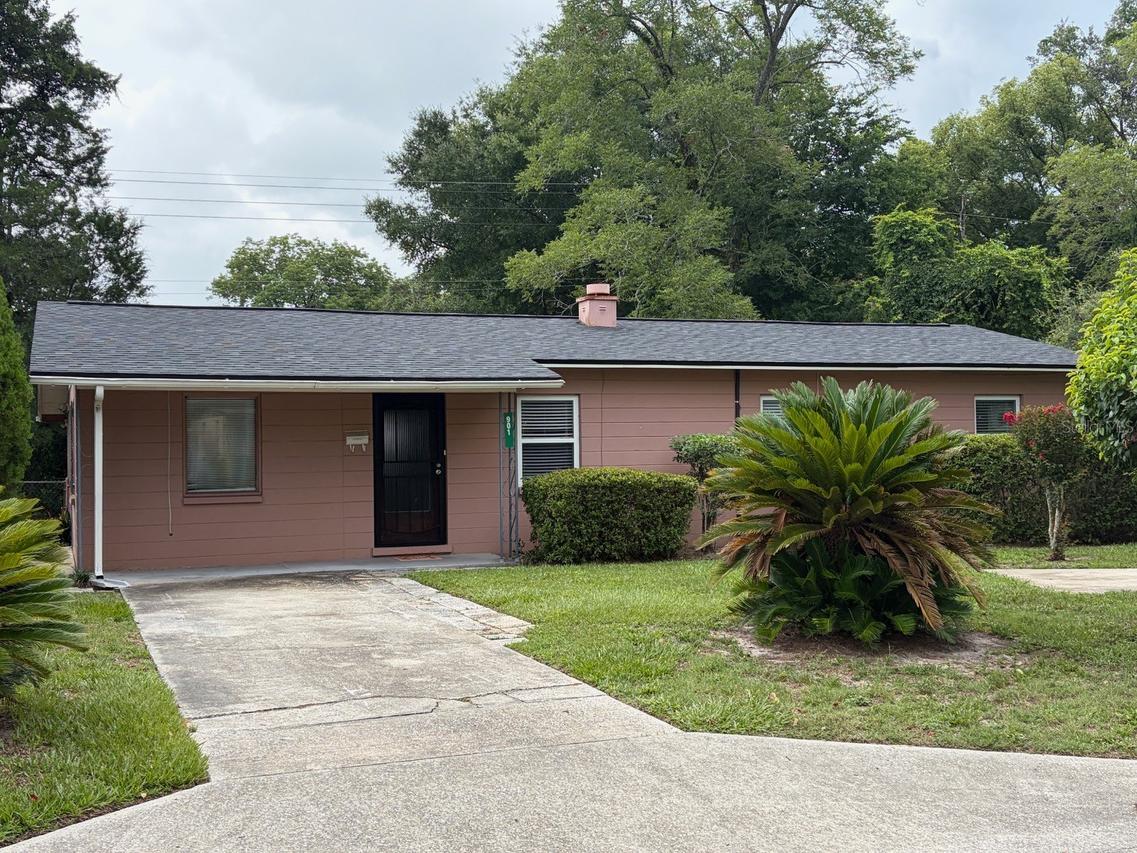 901 NE 23rd St., Gainesville, FL 32641