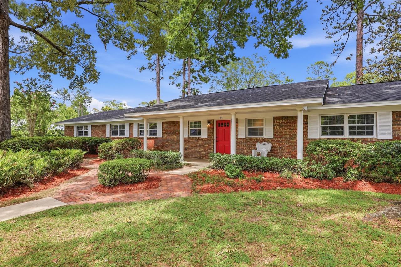 1911 NW 22nd Dr., Gainesville, FL 32605