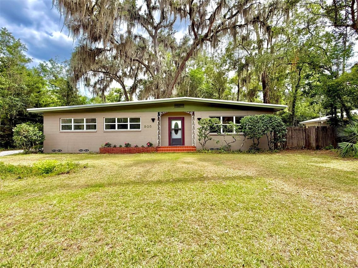 905 NW 36th Ave., Gainesville, FL 32609