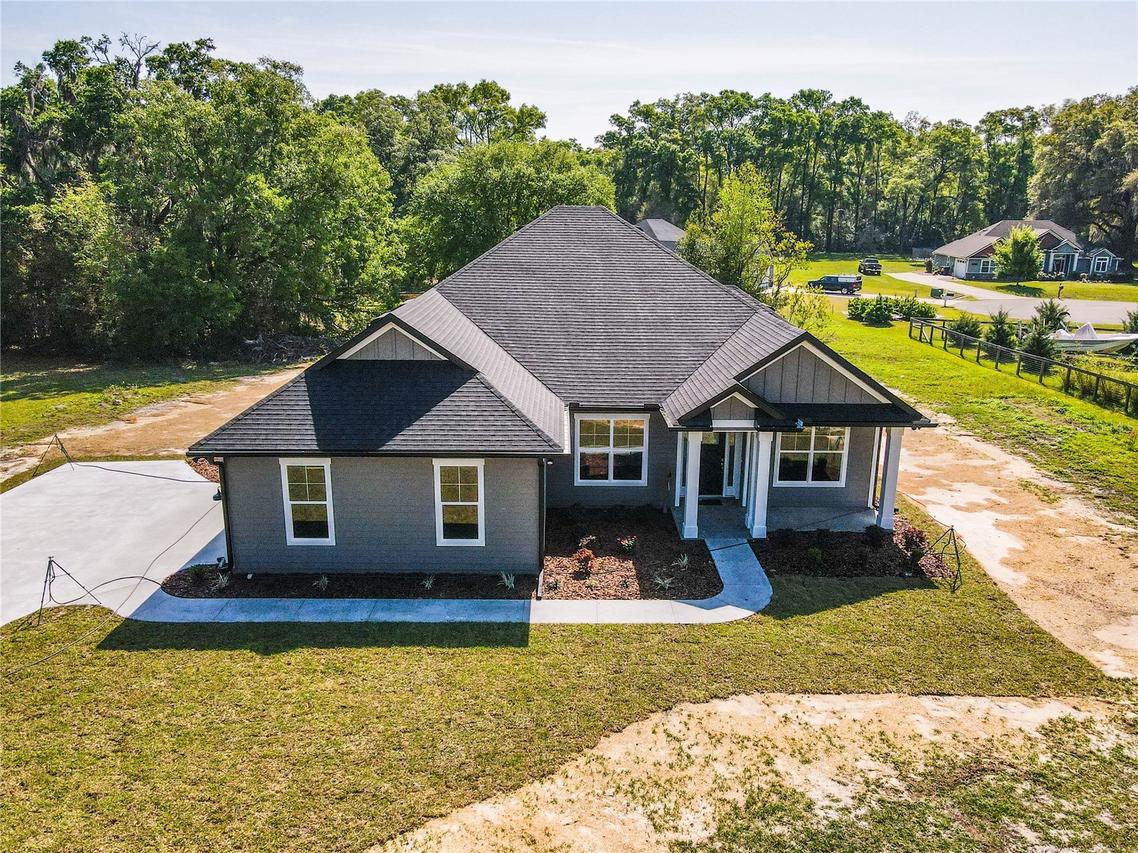 71st Ln., O'brien, FL 32071