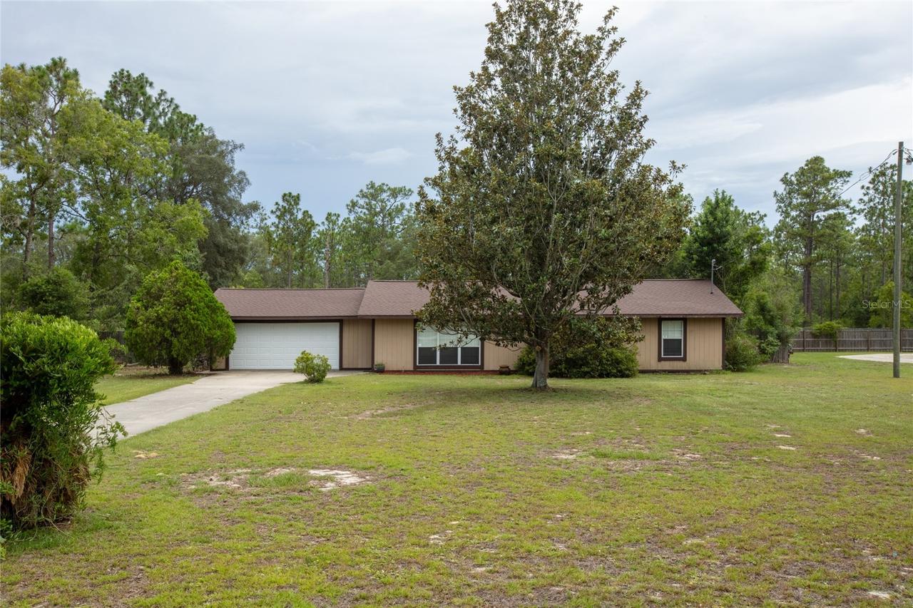 692 SE 41st St., Keystone Heights, FL 32656
