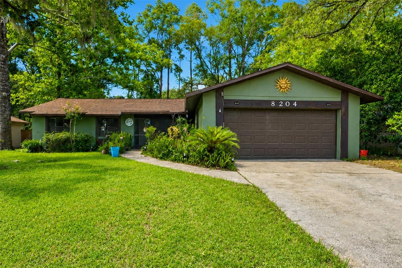 8204 SW 12th Pl., Gainesville, FL 32607