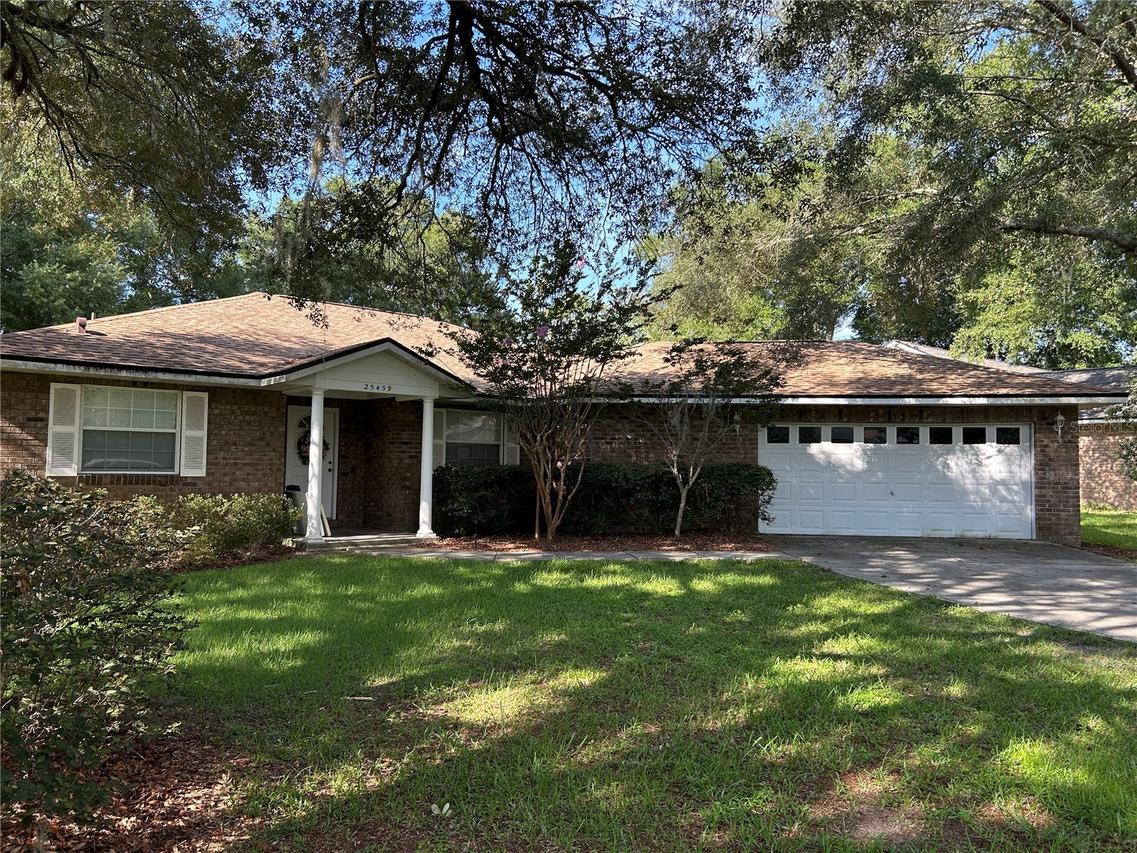25459 SW 20th Pl., Newberry, FL 32669