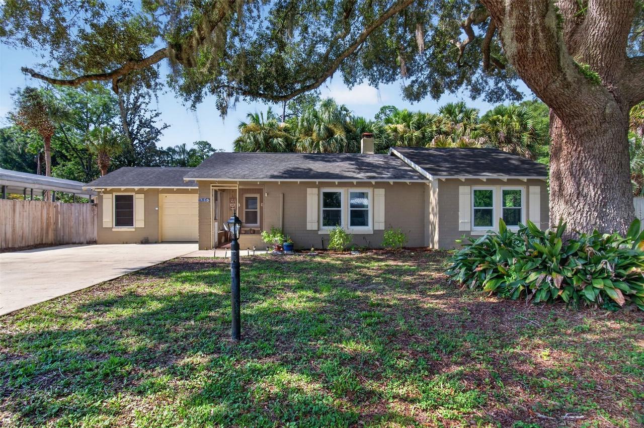 715 NW 22nd Ave., Gainesville, FL 32609