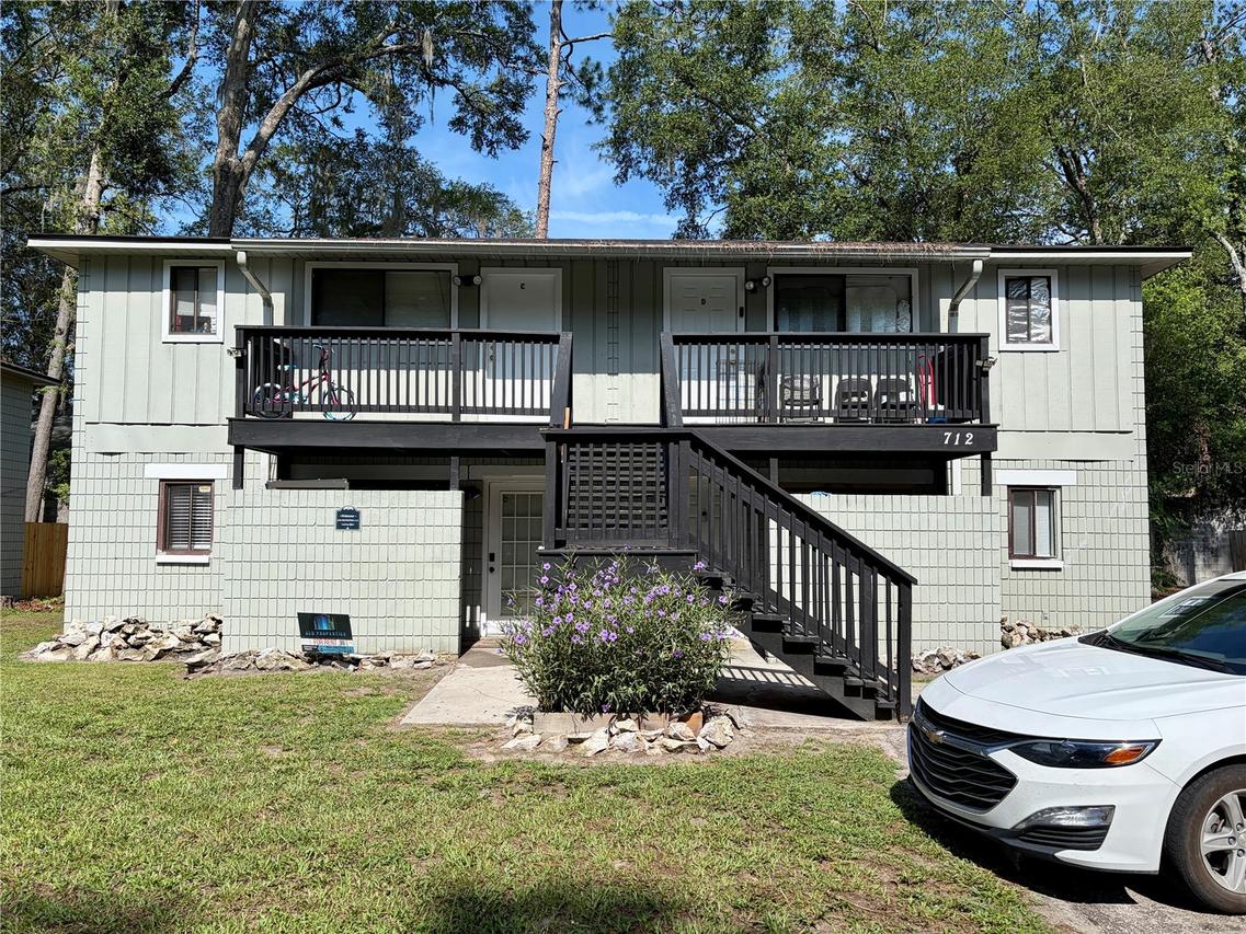712 SW 70th Ter., Gainesville, FL 32607