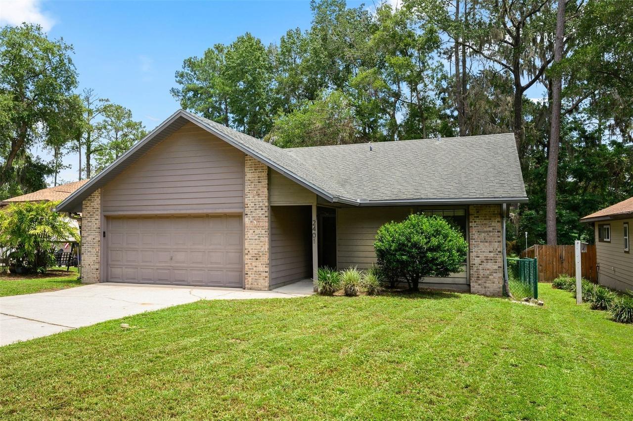 2401 NW 69th Ter., Gainesville, FL 32606