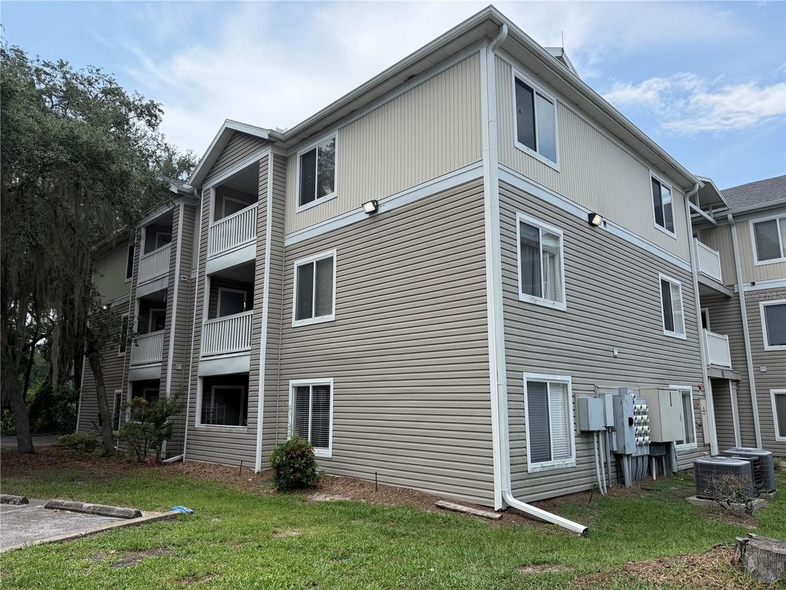 4000 SW 23rd St. #1-101, Gainesville, FL 32608