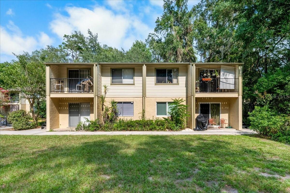 1015 SW 9th St. #D1, Gainesville, FL 32601