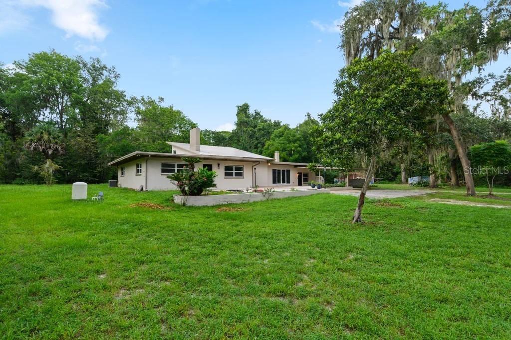1524 SW 37th Ave., Gainesville, FL 32608