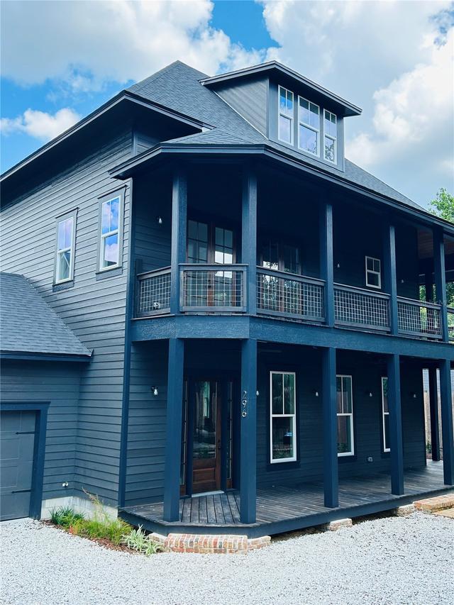 296 NW 12th Ave., Gainesville, FL 32601