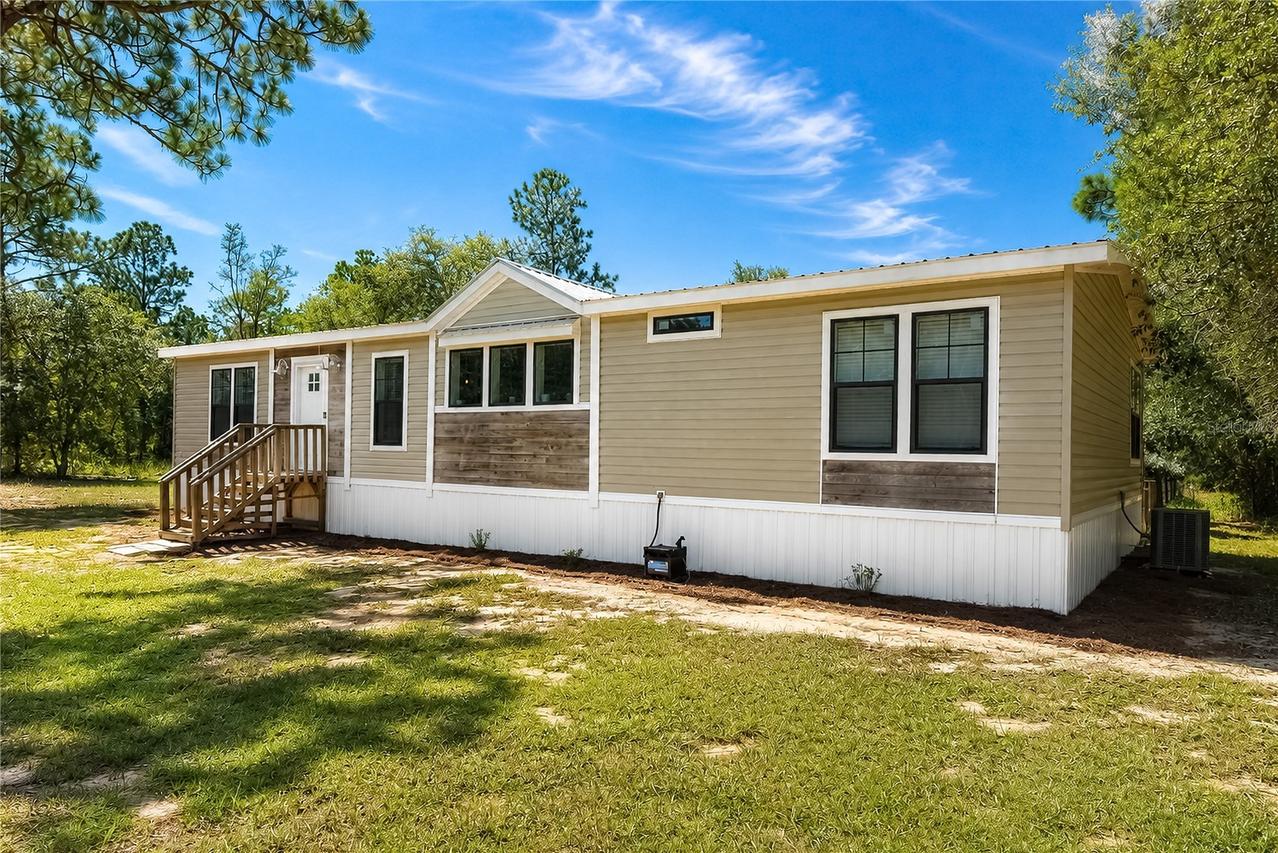 181 Windy Hills Rd., Hawthorne, FL 32640