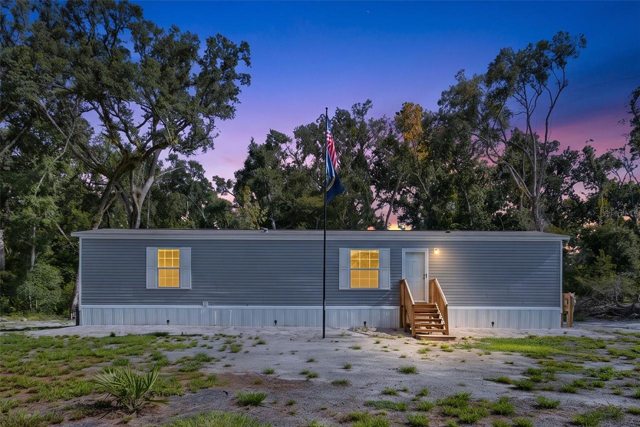 311 NE 316th Ave., Old Town, FL 32680