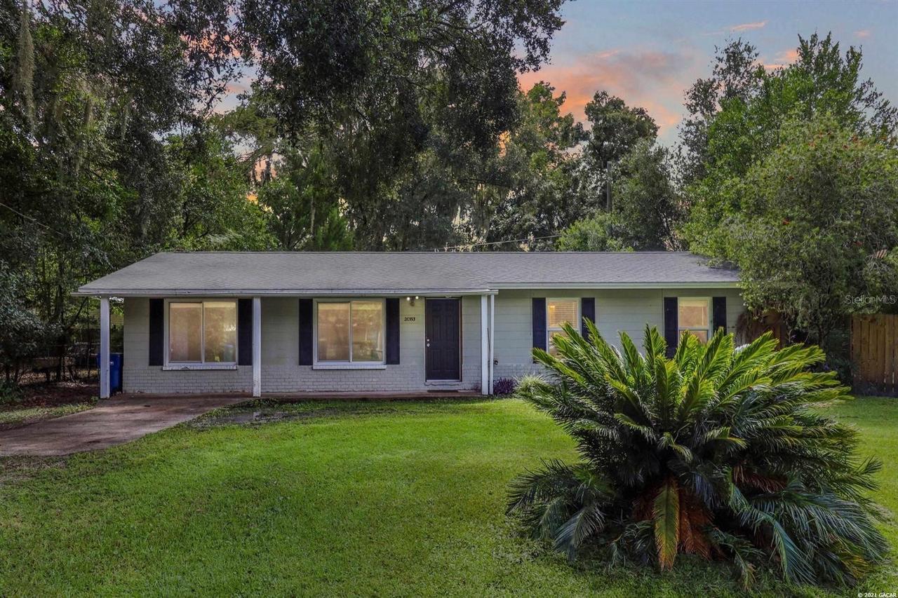 26553 SW 4th Rd., Newberry, FL 32669
