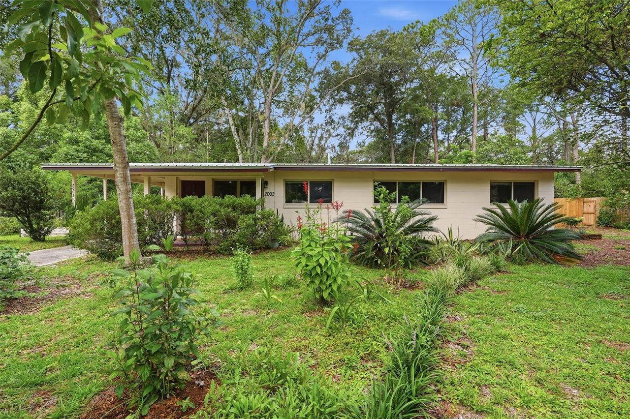 2002 NE 7th St., Gainesville, FL 32609