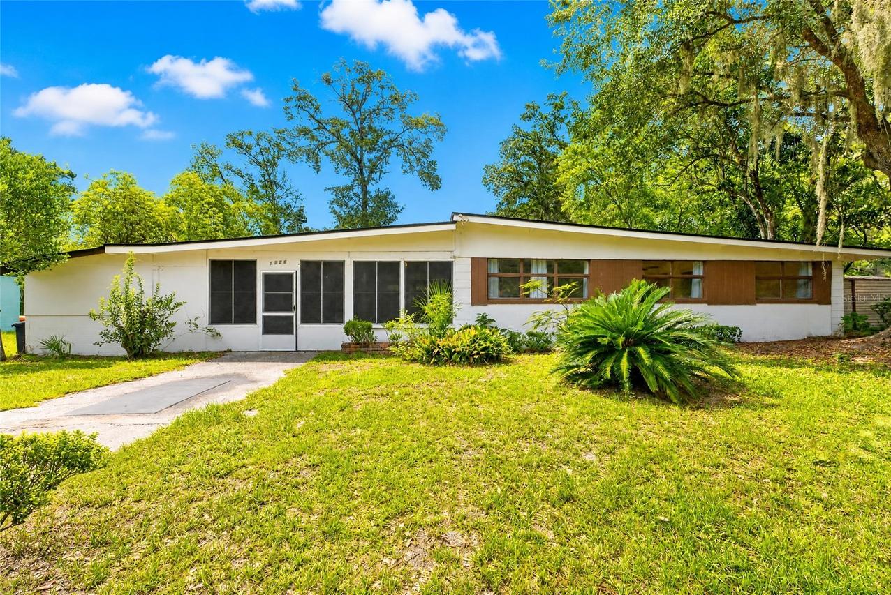 2125 NE 6th Ter., Gainesville, FL 32609
