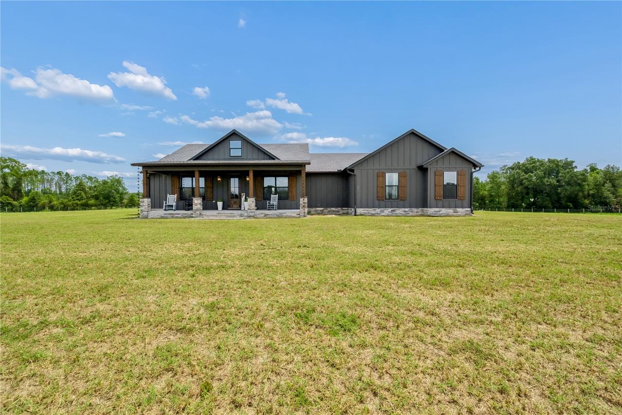 3396 NW 31st Ave., Bell, FL 32619