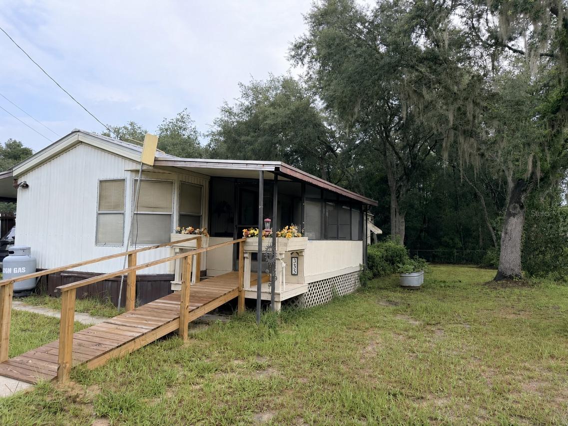 355 NE 436 Ave., Old Town, FL 32680