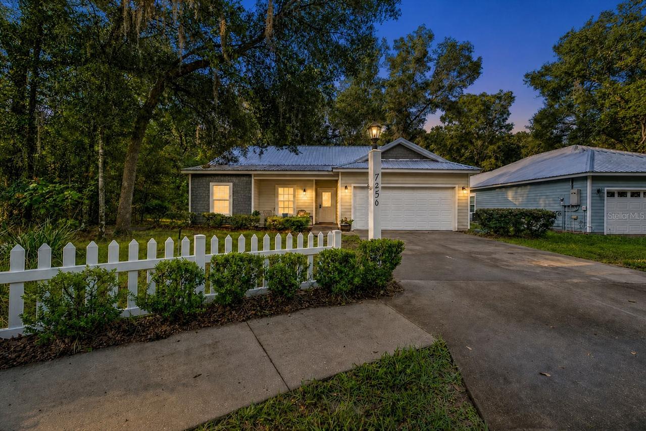 7250 Cardinal Tr., Fanning Springs, FL 32693