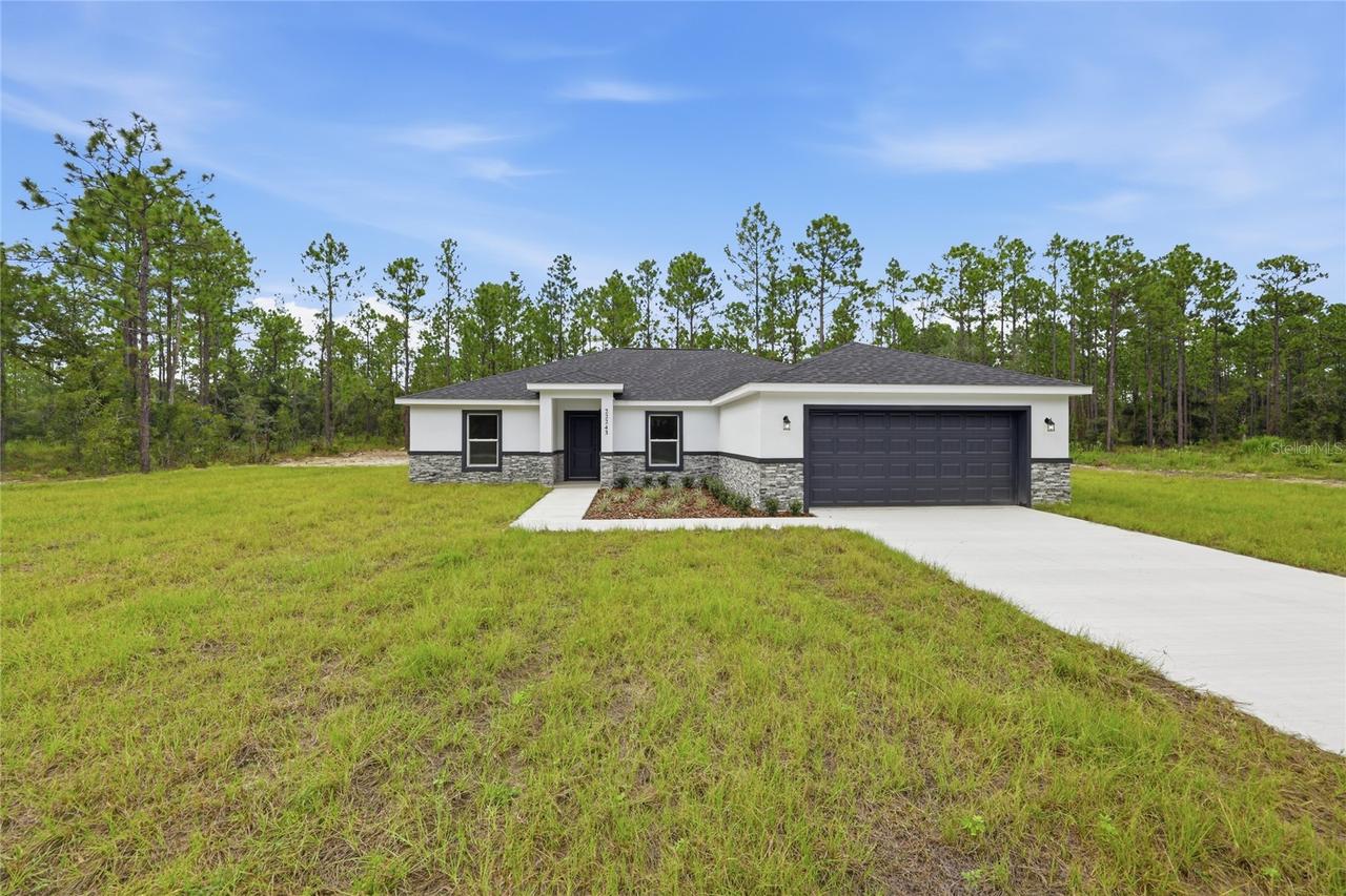 23383 NW Mallard Ave., Dunnellon, FL 34431