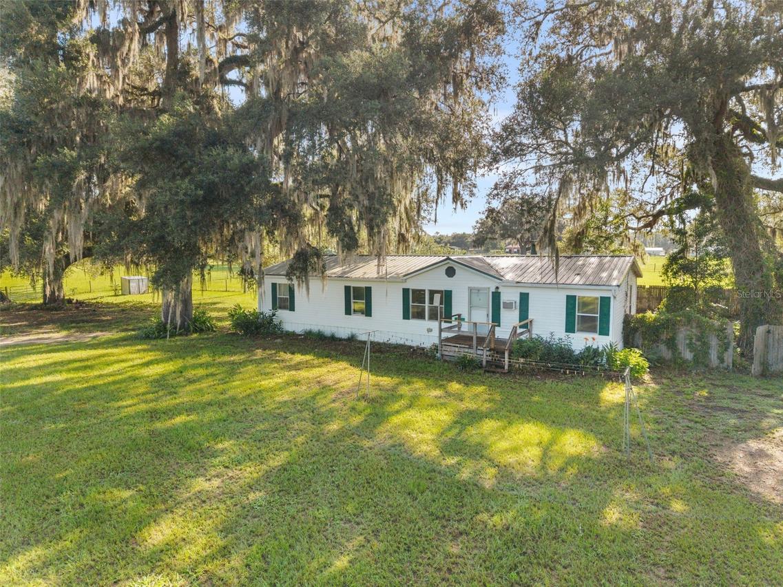 360 SE 30th Ave., Trenton, FL 32693