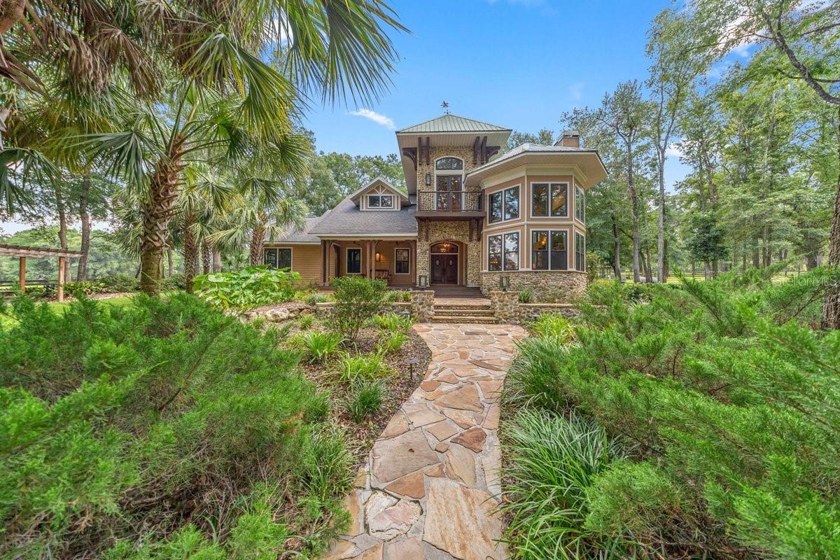 19505 NW 184th Ter., High Springs, FL 32643