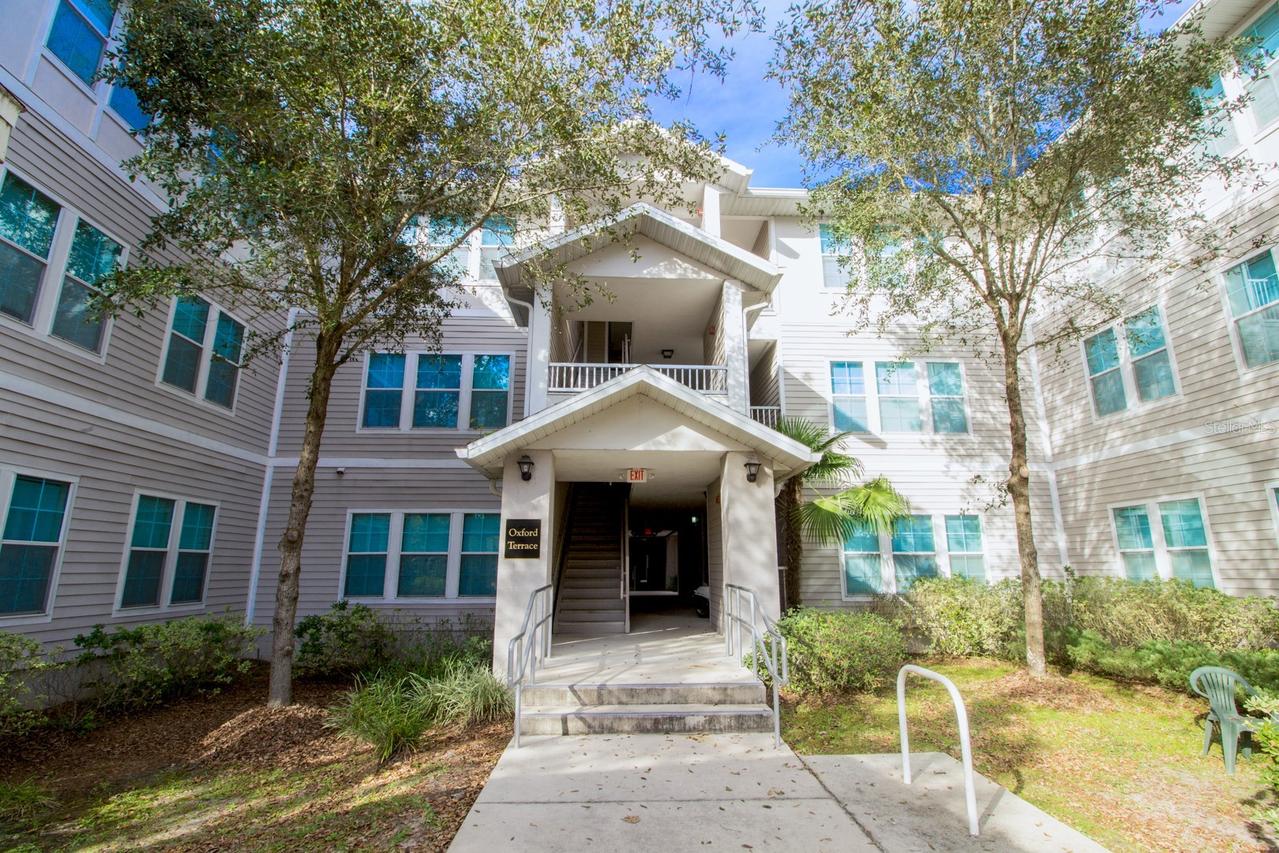 835 SW 9th St. #210, Gainesville, FL 32601