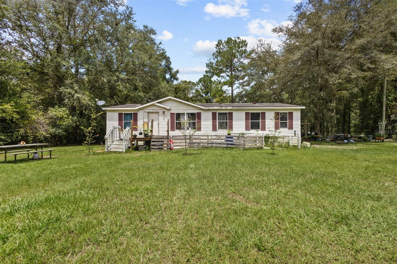 3773 SW Herlong St., Fort White, FL 32038