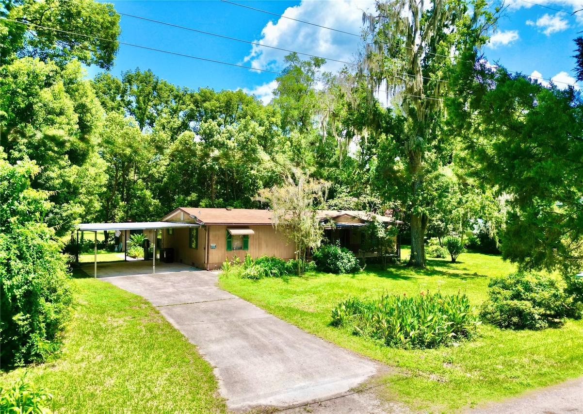 13951 NE 140th St., Waldo, FL 32694