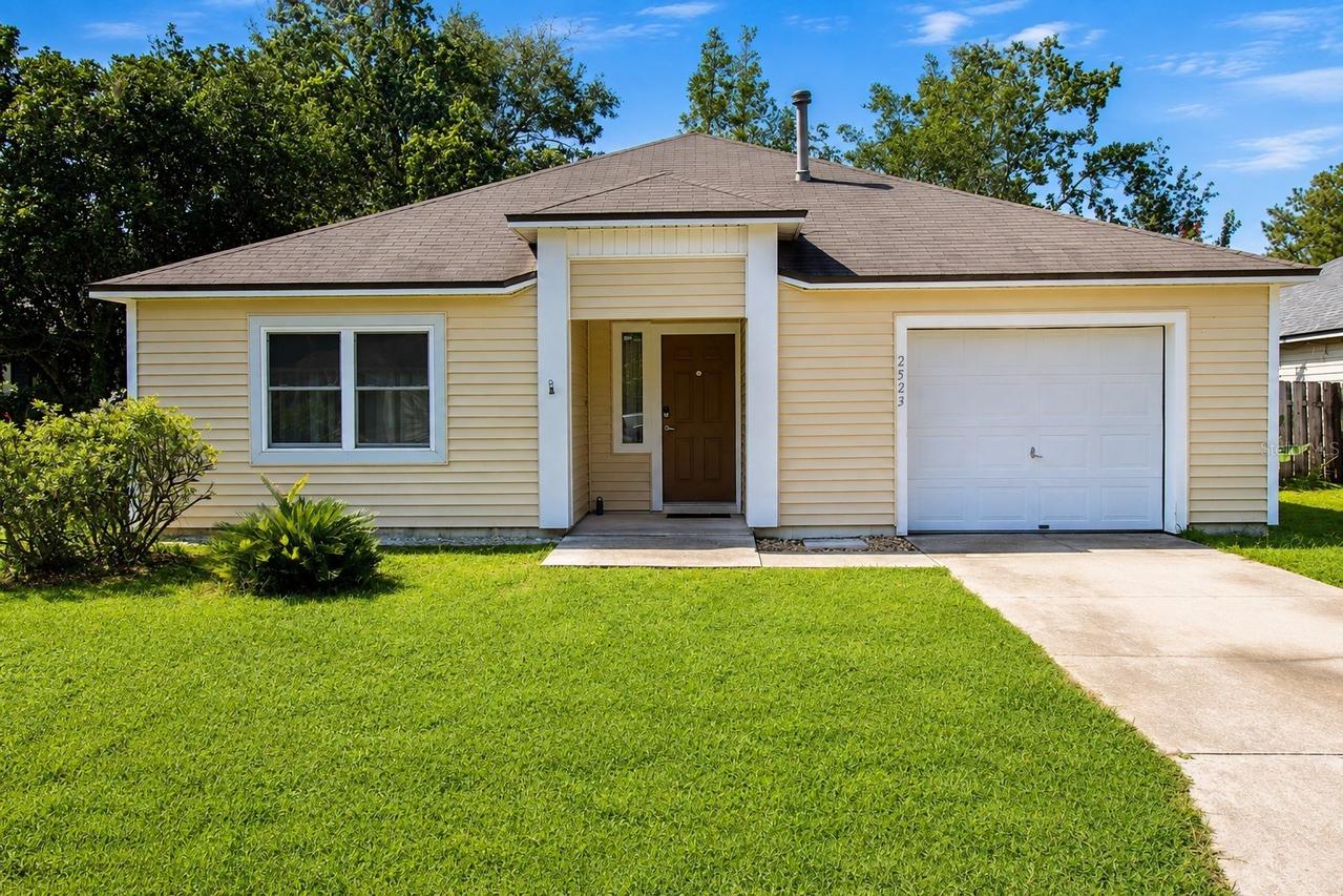 2523 NW 38 Pl., Gainesville, FL 32605