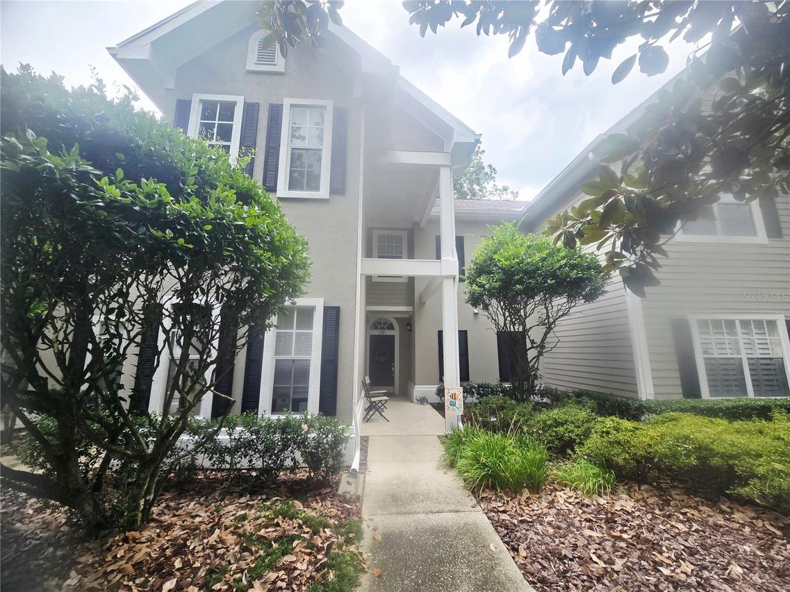 10000 SW 52nd Ave. #D17, Gainesville, FL 32608