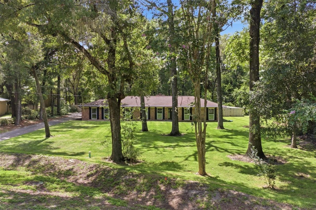 226 SW 80th Blvd., Gainesville, FL 32607