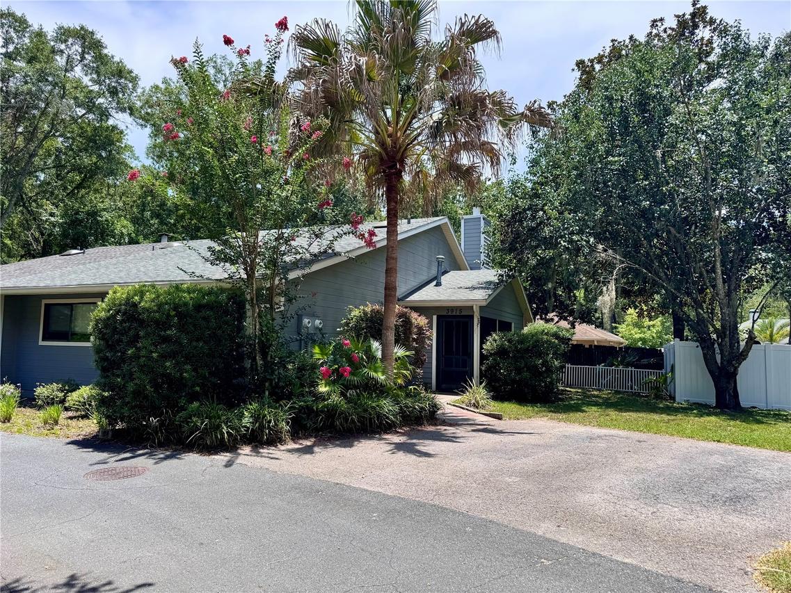 3915 NW 7th Pl., Gainesville, FL 32607