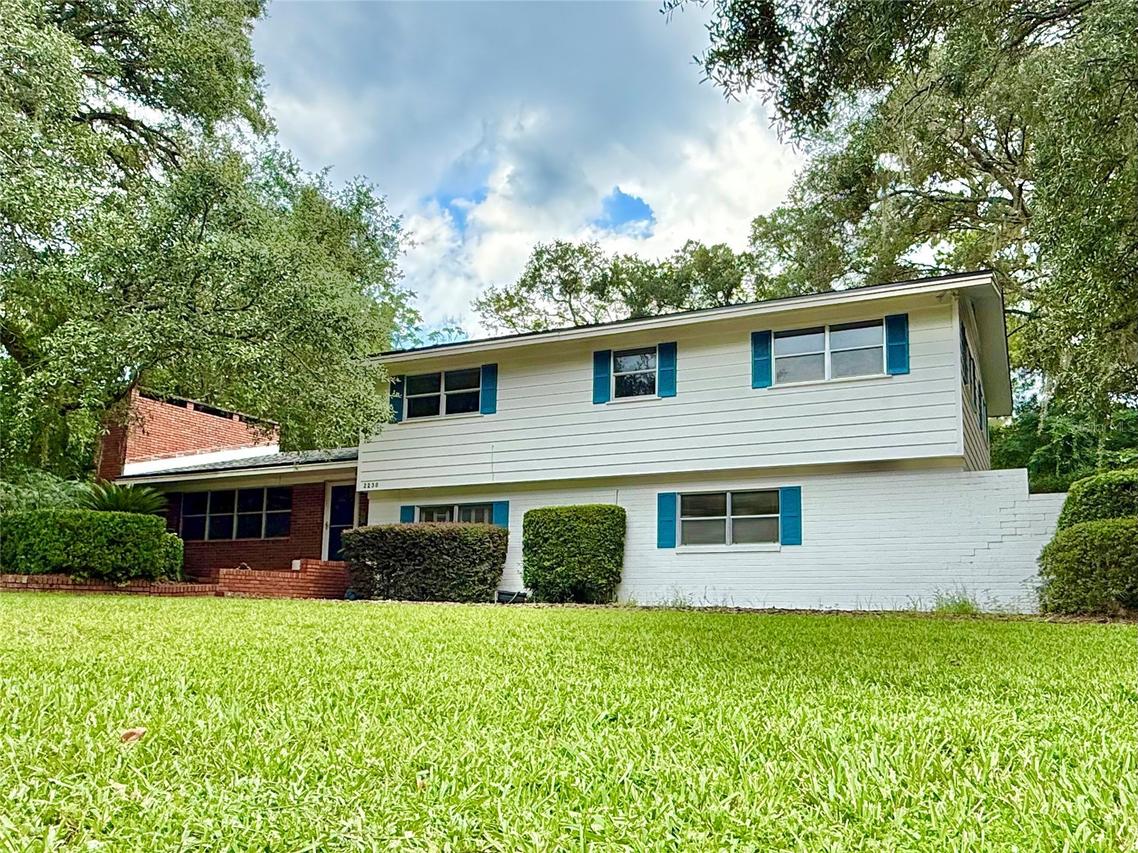 2238 NW 16th Ave., Gainesville, FL 32605
